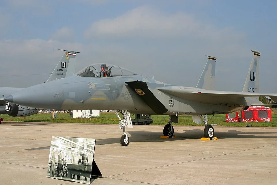 McDonnell Douglas F-15C · фотография реального прототипа, не снимок DCS